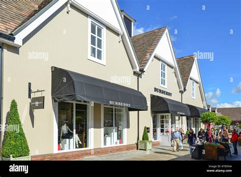 bicester village outlet store.